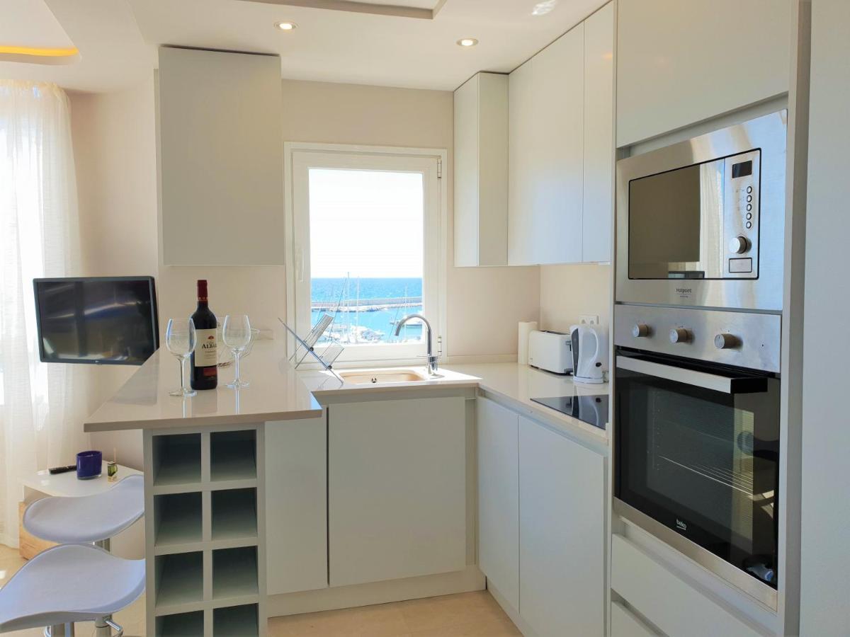 Fantastic B In Front Of The Sea & Marina Apartment Estepona